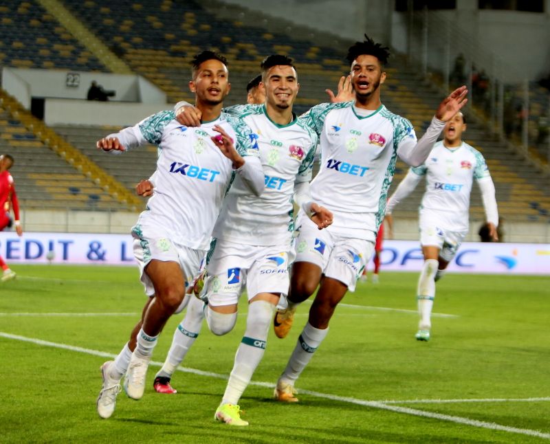 نادي الرجاء الرياضي نادي الرجاء الرياضي يرغب في بيع أحد أبرز نجوم الفريق الأخضر