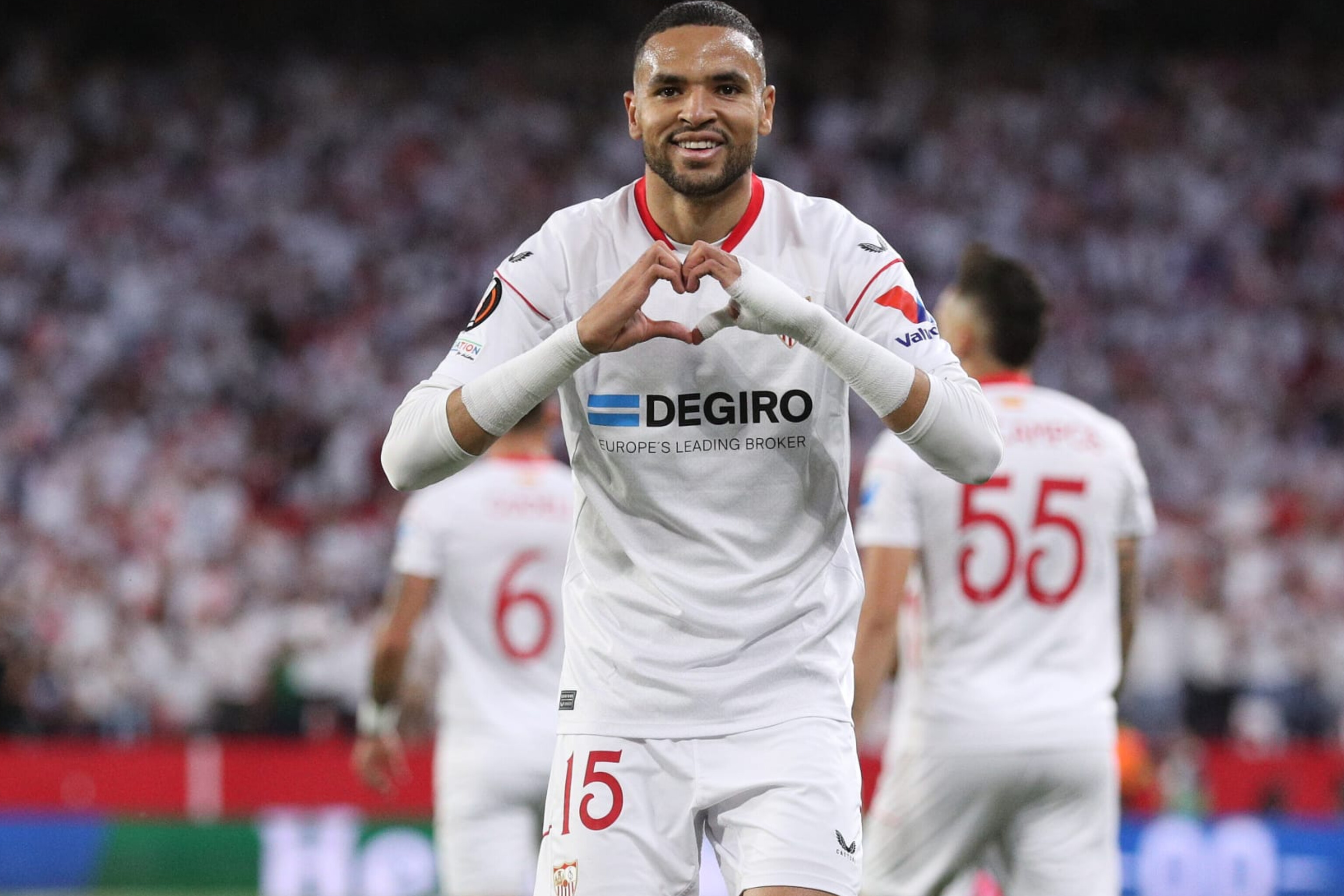 تحول جديد في صفقة الدولي المغربي يوسف النصيري