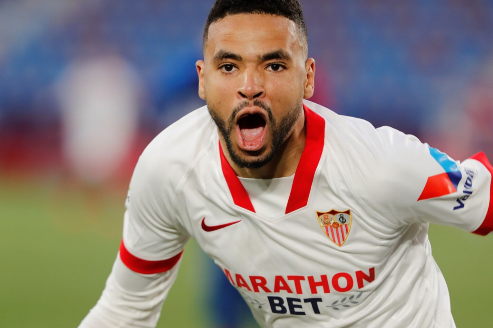 يوسف النصيري أمام فرصة أخيرة و اتفاق نهائي