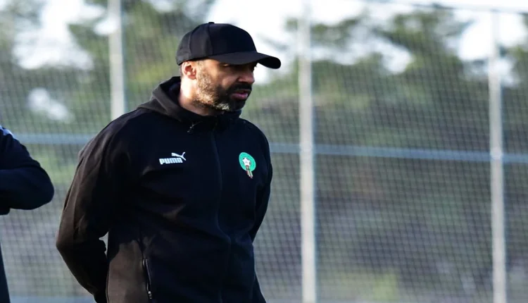 طارق السكتيوي طارق السكتيوي يتلقى خبراً ساراً بعد إبلاغه بقرار الأندية الأوروبية و المنتخب يطير الى ليون