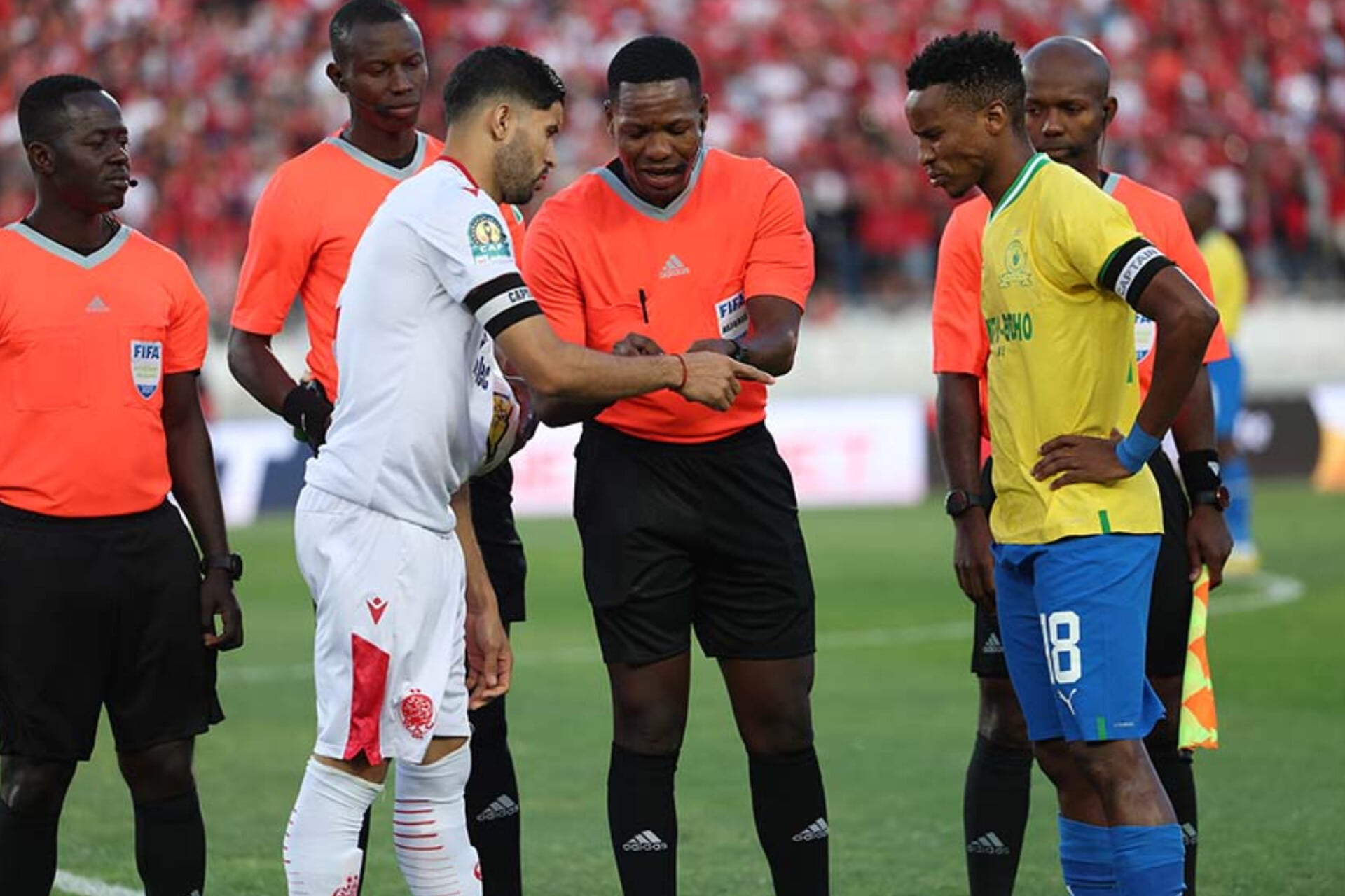 نادي الوداد الرياضي المغربي يلعب دورا بارزا في إطار ملف استضافة كأس العالم 2030 ورقم قياسي يحقق النادي