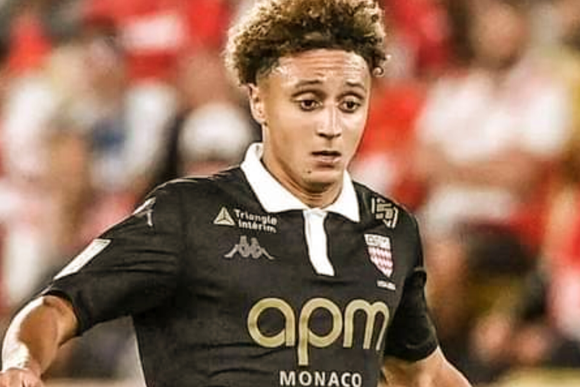 النجم المغربي إلياس بن صغير مهاجم نادي موناكو الفرنسي يكشف السبب الحقيقي وراء اختياره منتخب المغرب وتدخل حكيمي و أكرد