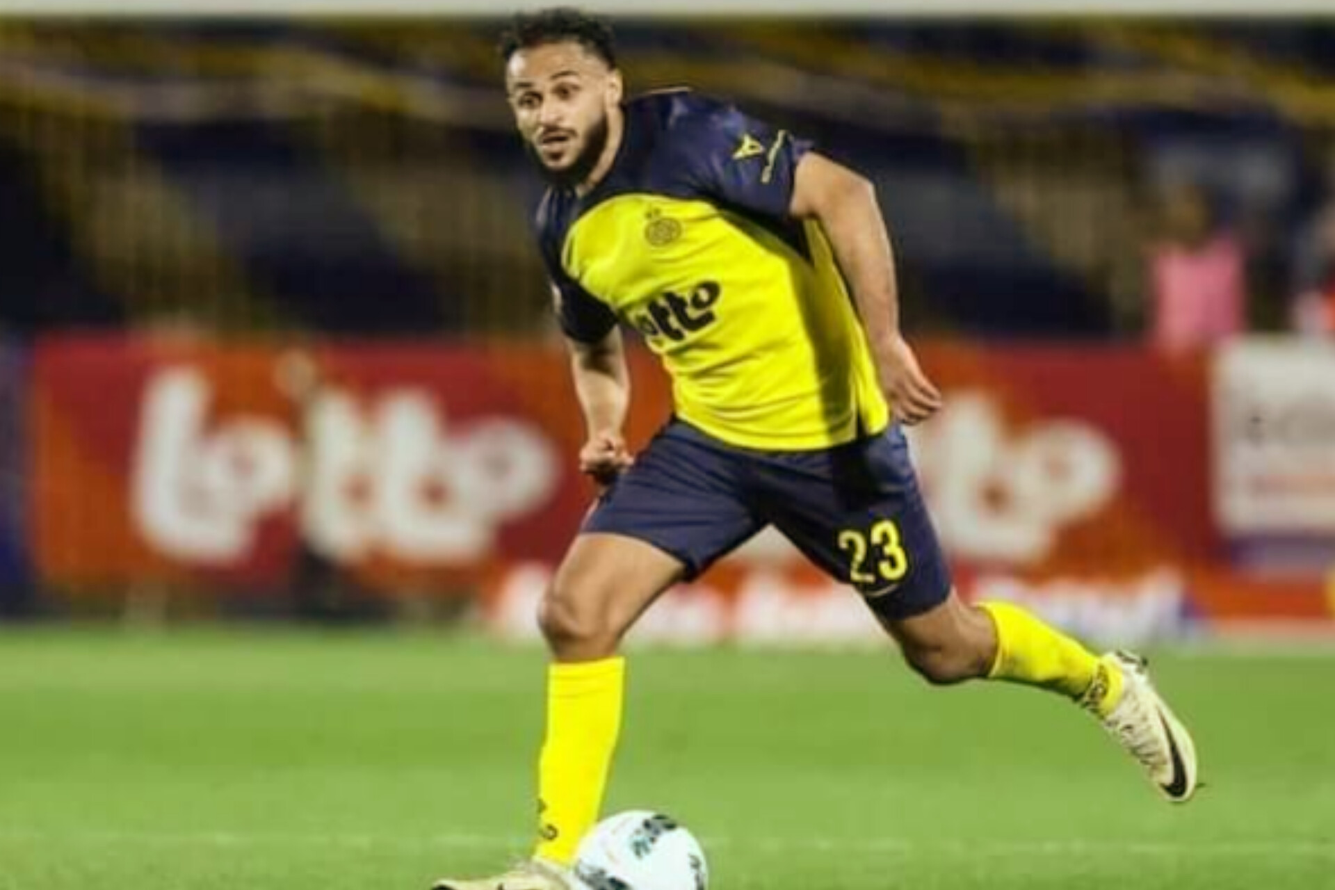 الدولي المغربي سفيان بوفال لن يعود للمنتخب المغربي لهذا السبب