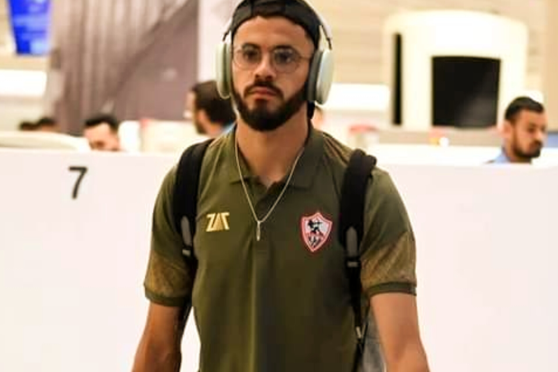 إدارة إدارة نادي الزمالك المصري لكرة القدم يحسم في تفعيل بند شراء عقد المغربي محمود بن التايك