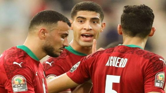 الدولي المغربي آدم ماسينا يخلف رومان سايس و أزمة دفاع المنتخب الوطني المغربي تزداد