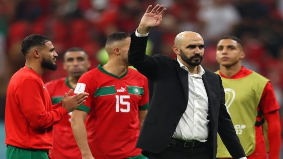 وليد الركراكي يحسم ملف الدولي المغربي حكيم زياش