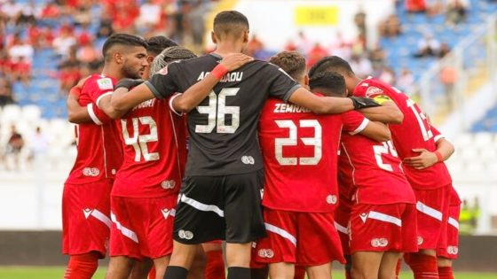 رولاني موكوينا يضحي بحارس الوداد البيضاوي في الميركاتو الشتوي