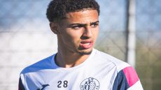 المدافع المغربي اسماعيل بخوشة يثير الجدل في ظهوره الأول أمام برشلونة