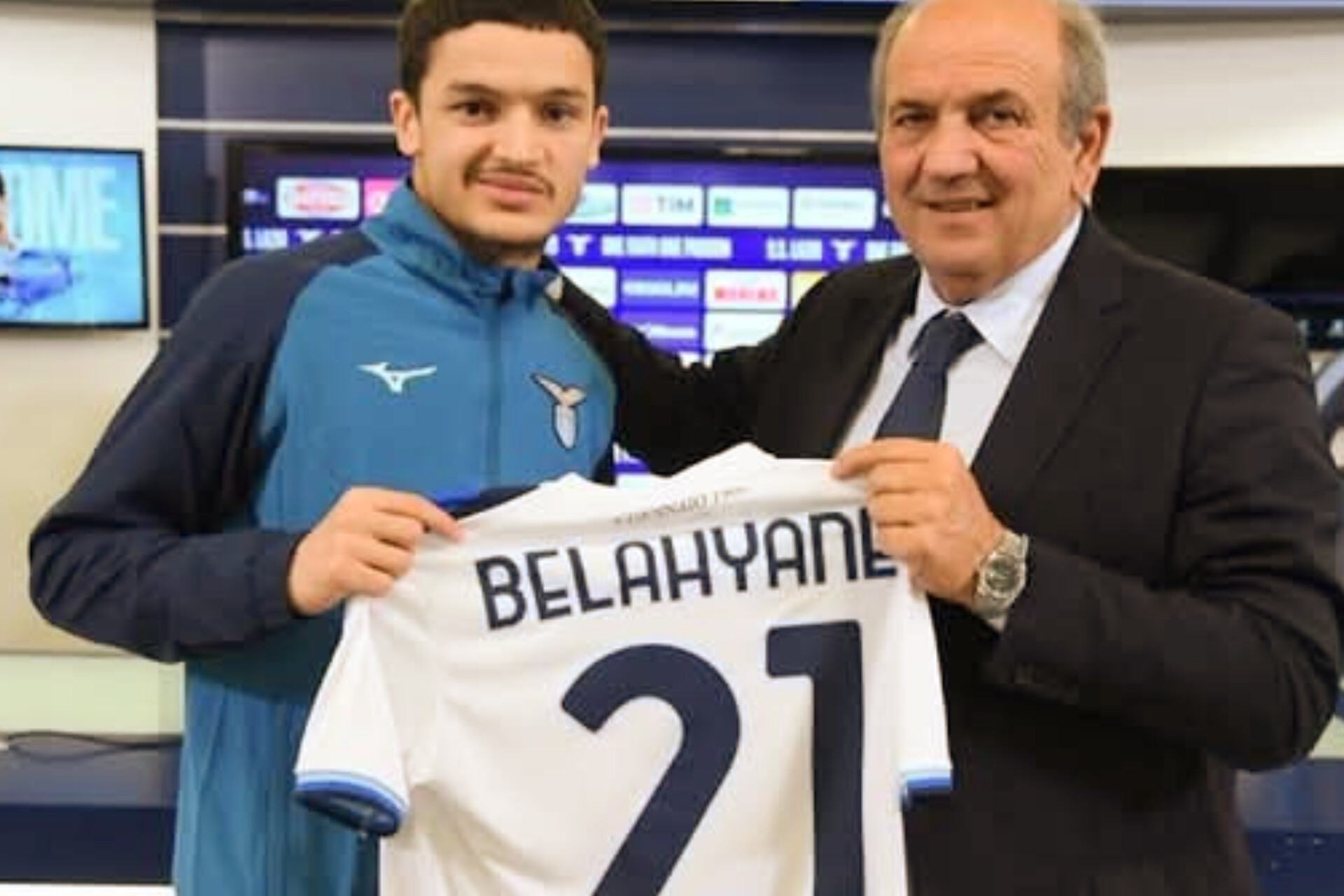 اللاعب المغربي رضا بلحيان يحصل على الضوء الأخضر من لاتسيو روما الإيطالي