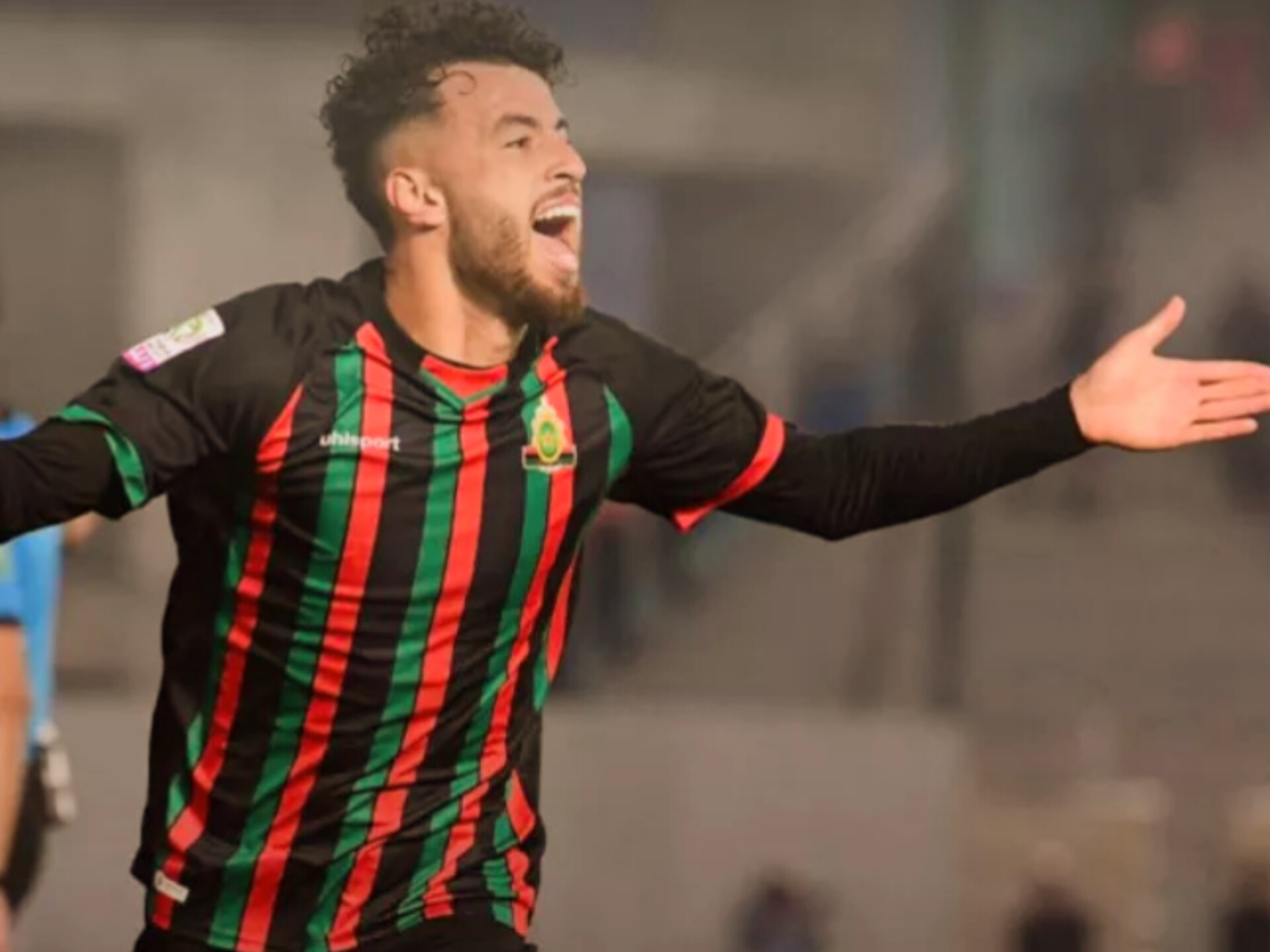 أخبار الجيش الملكي إدارة الجيش الملكي توافق على بيع اللاعب أمين زحزوح