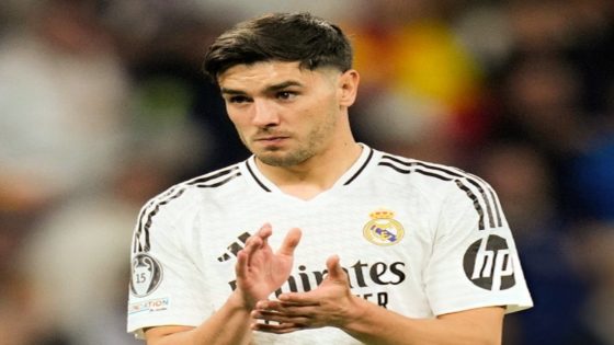 تشابي ألونسو يحسم مستقبل إبراهيم دياز مع ريال مدريد