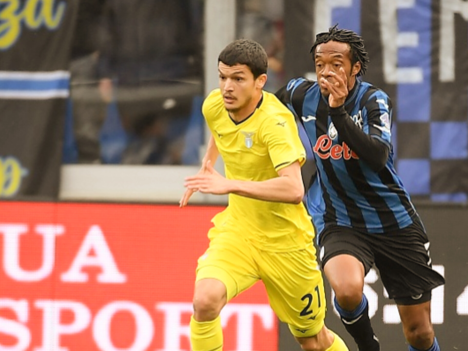 رضا بلحيان يرفض الانتقال إلى كومو الإيطالي ويحسم بقاءه مع نادي لازيو روما