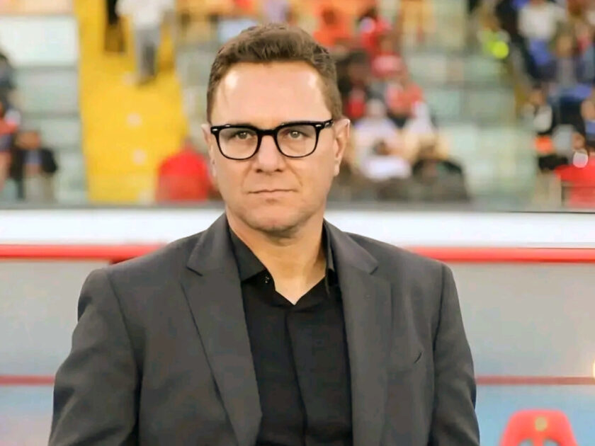 إجتماع حاسم بين هشام أيت منا رئيس الوداد الرياضي و محمد بنهاشم