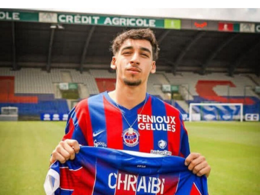 الرجاء الرياضي ينجح في التعاقد مع اللاعب المغربي عثمان الشرايبي