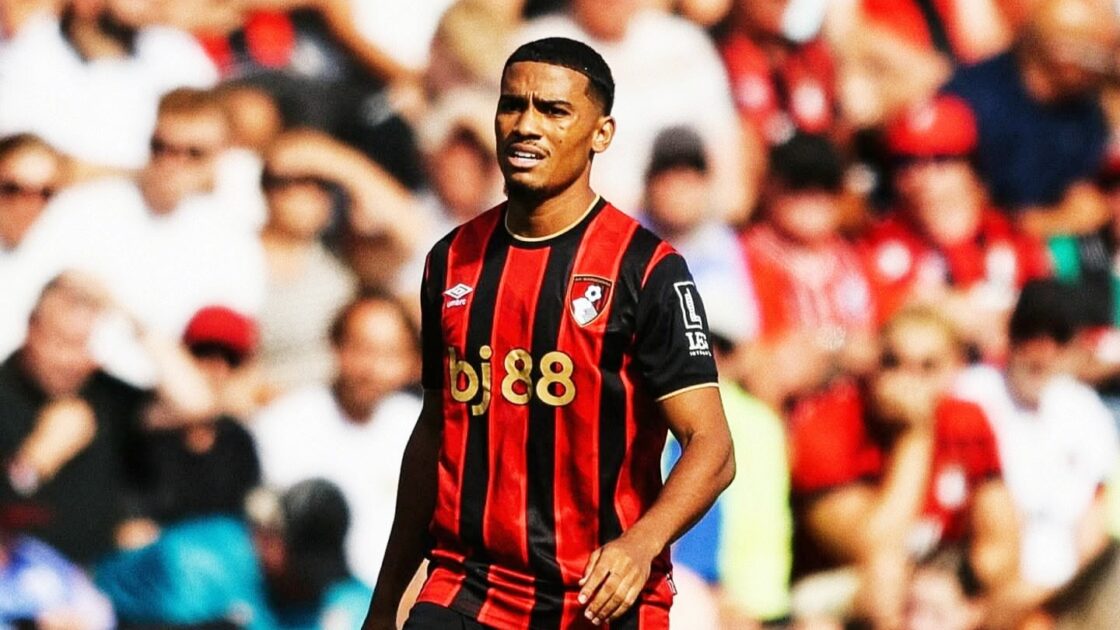 أمين عدلي يجبر مدرب نادي بورنموث للتحدث عنه