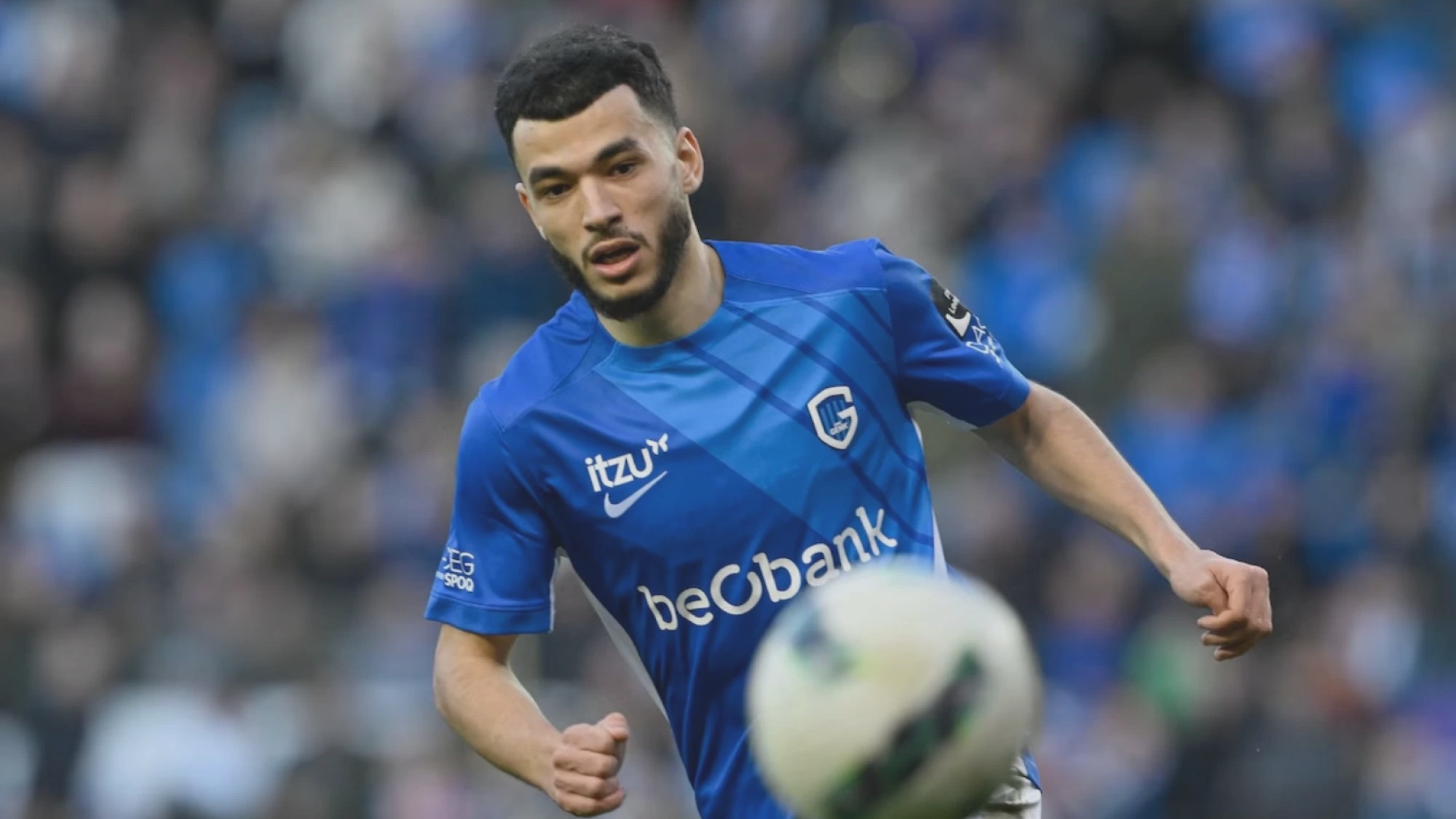 زكرياء الواحدي يستغرب من قرار وليد الركراكي