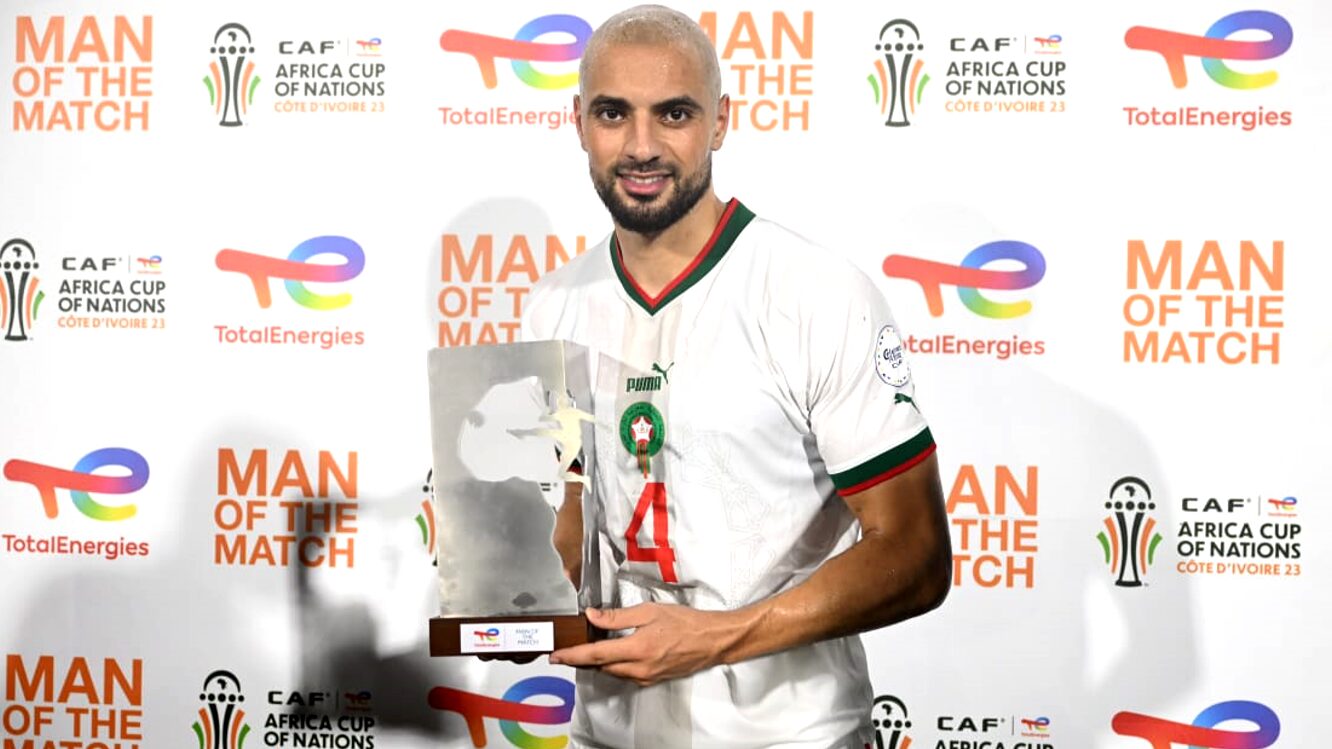 المنتخب المغربي سفيان أمرابط و سبب رفض عرض باريس من أجل التعاقد مع ريال بيتيس