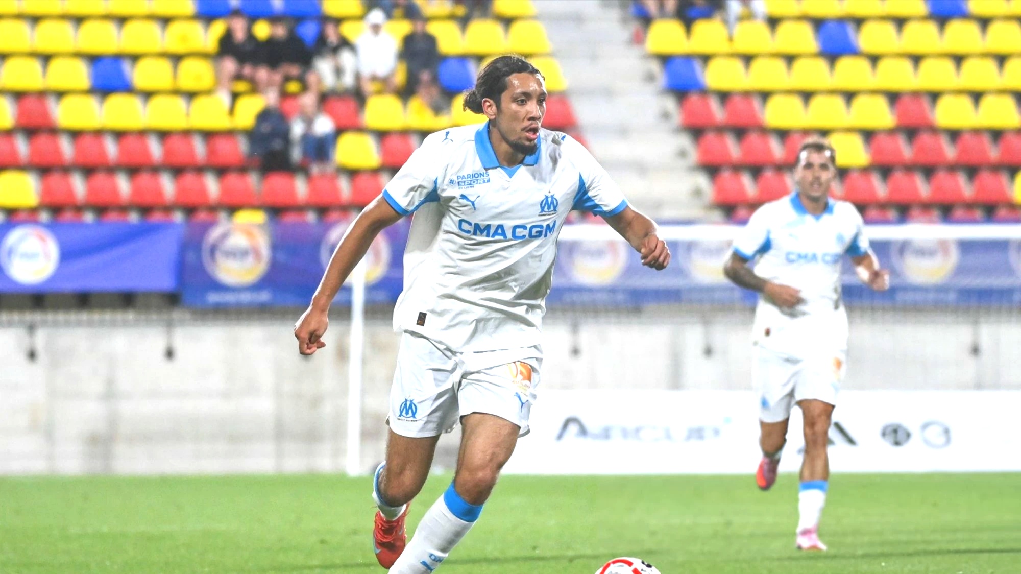 بلال نادر يخشى قرار وليد الركراكي بعد استبعاده من المنتخب المغربي