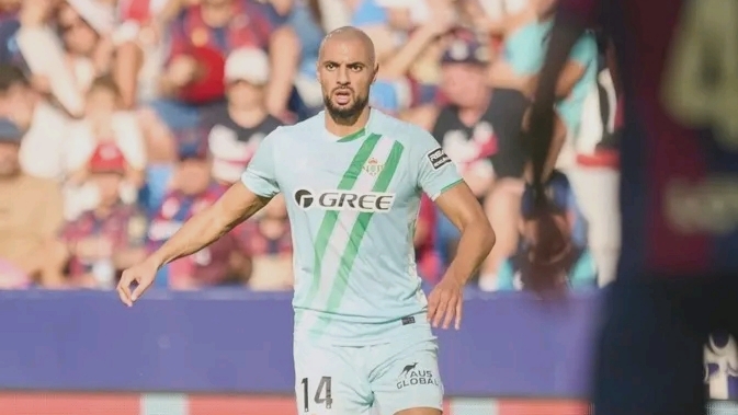 الدوري الاسباني سفيان أمرابط يشارك للمرة الأولى مع ريال بيتيس