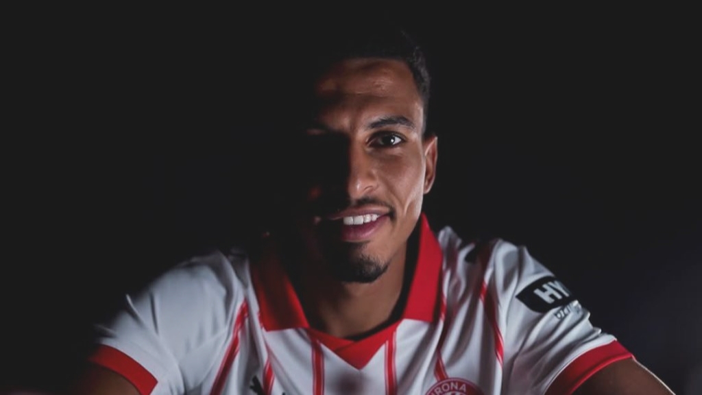 عز الدين أوناحي ينال إشادة كبيرة في الظهور الأول مع جيرونا الاسباني