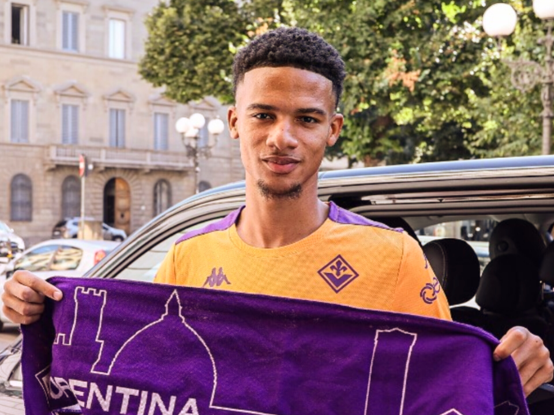 أمير ريتشادرسون أمير ريتشادرسون يعيش وضعا صعبا بسبب فيورنتينا الإيطالي