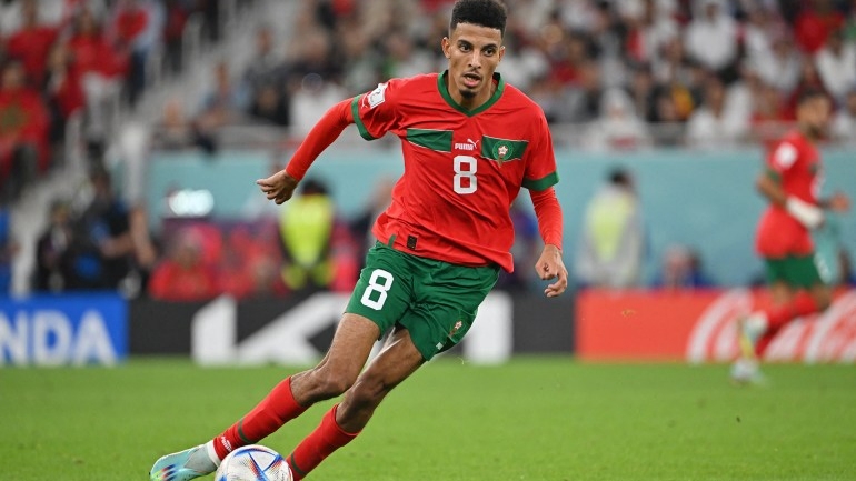 عز الدين أوناحي خارج المنتخب الوطني المغربي