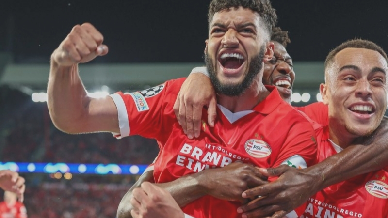 ماركو فان باستن يفاجئ الجميع بخصوص إسماعيل الصيباري