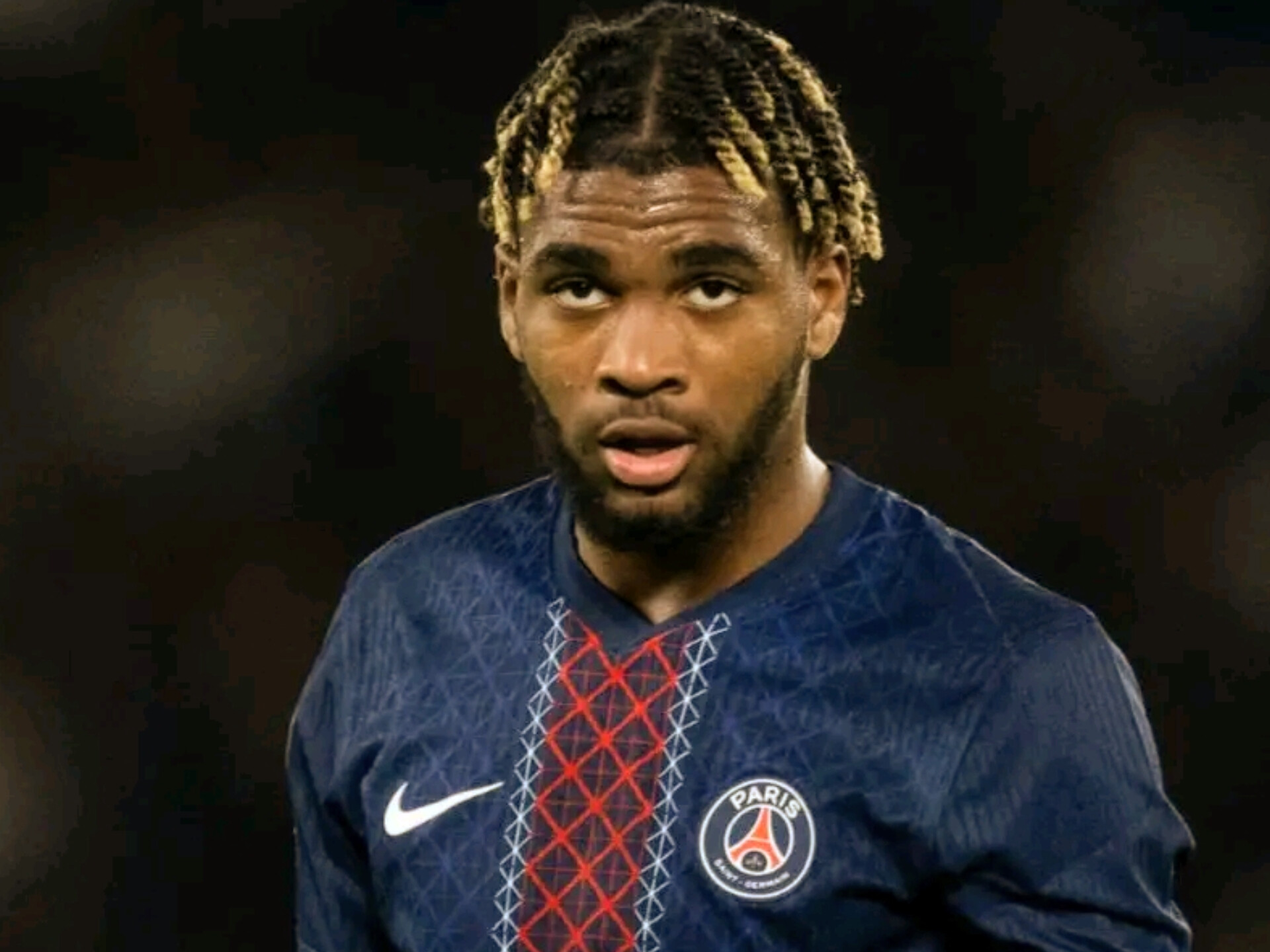 إبراهيم مباي إبراهيم مباي.. موهبة باريس سان جيرمان تواصل التألق بثبات