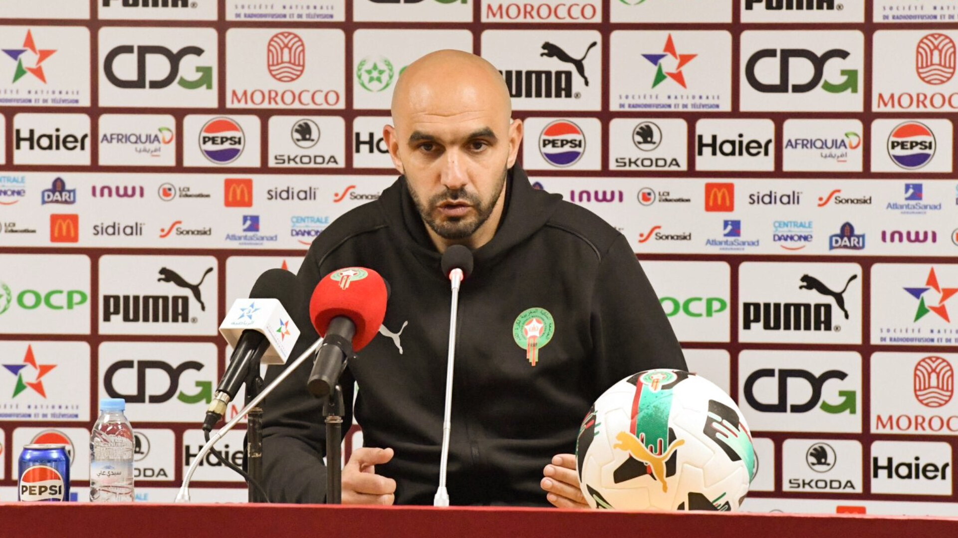 المنتخب المغربي وليد الركراكي يكشف عن لائحة المنتخب المغربي يوم 7 نونبر استعدادًا لوديتي الموزمبيق وأوغندا