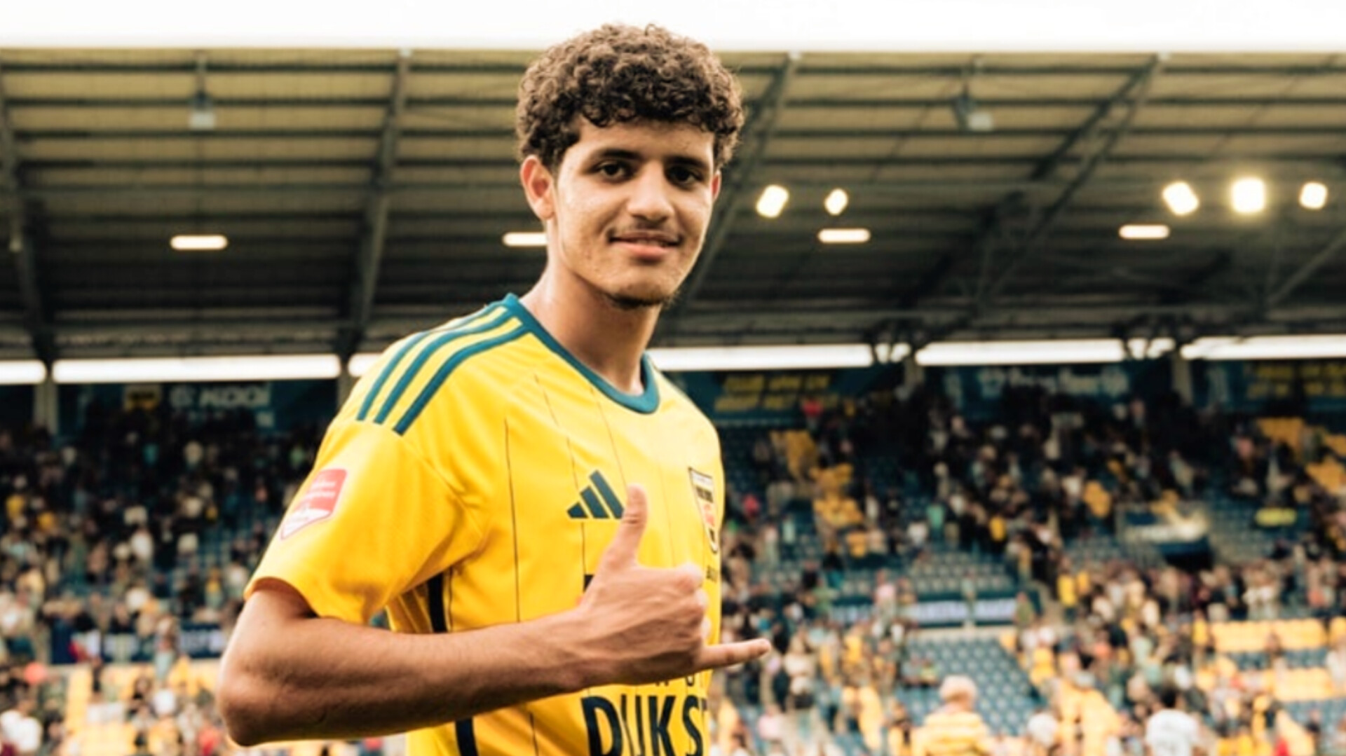 إسماعيل باعوف إسماعيل باعوف يتحدث عن سبب اللعب مع المنتخب الوطني المغربي