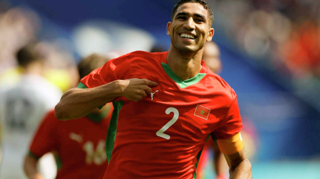 فانسنت كومباني يتحدث بشكل مفاجئ عن إصابة أشرف حكيمي أمام بايرن ميونيخ