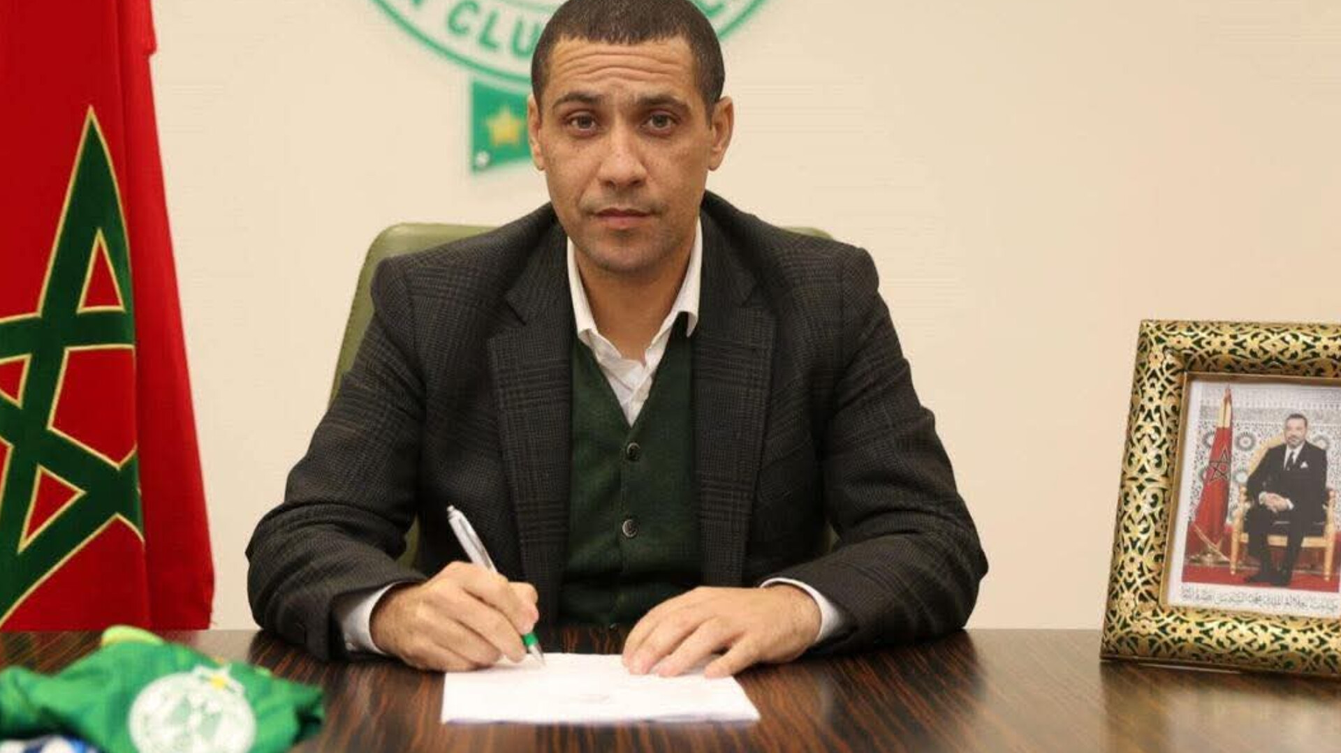 الرجاء آخر تطورات قضية البرلماني والرئيس السابق لنادي الرجاء الرياضي محمد بودريقة