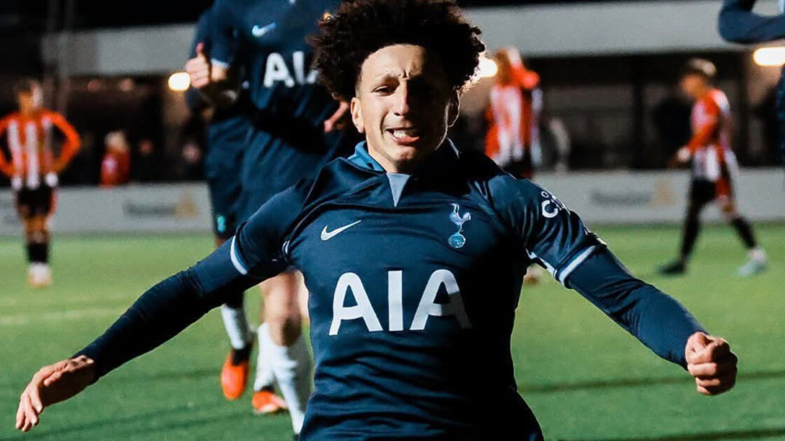 يوسف إخْمريش.. الجوهرة المغربية التي تطرق أبواب المجد مع توتنهام هوتسبير