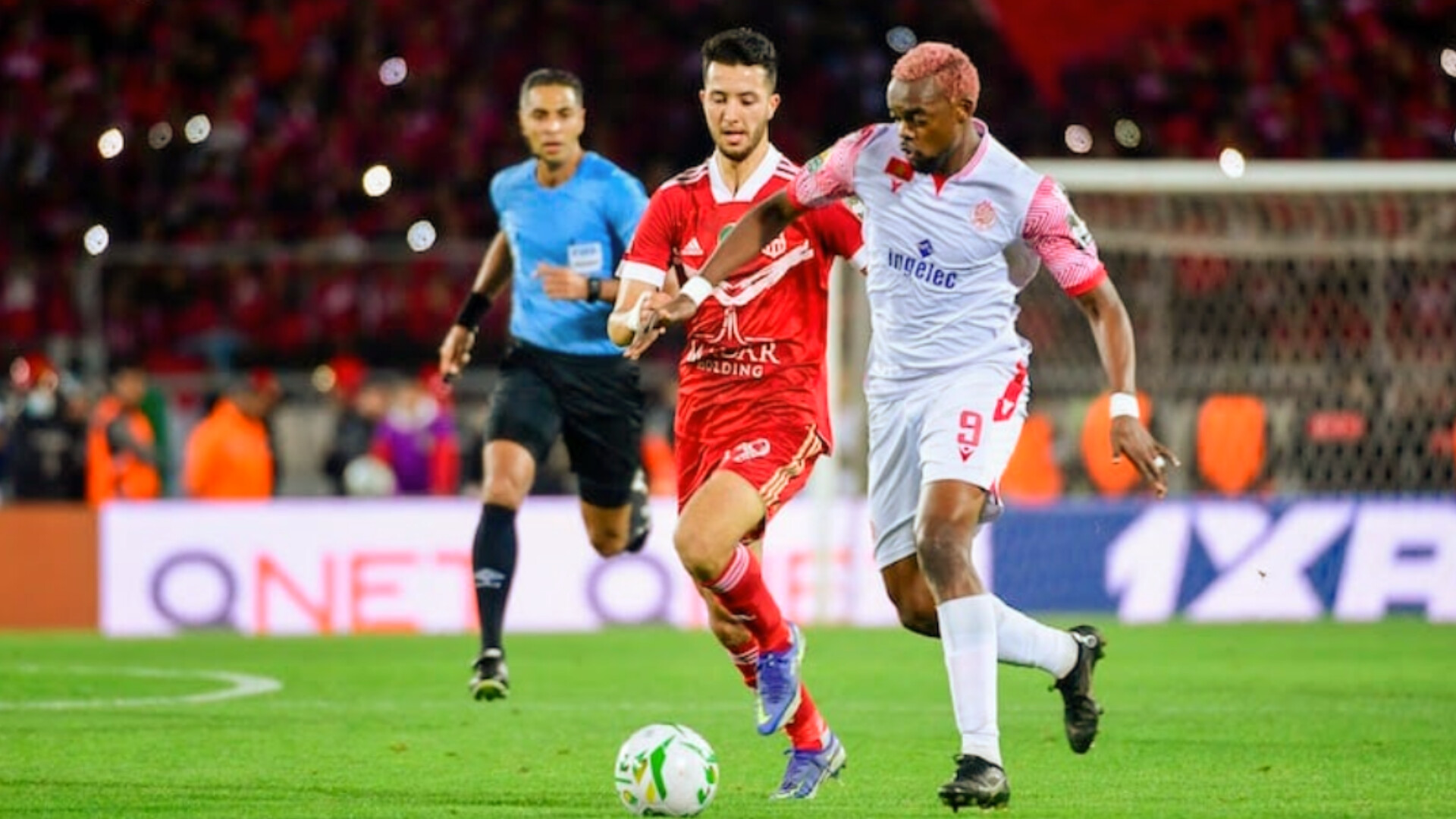 كاي مبينزا يقترب من العودة إلى الدوري المغربي من جديد