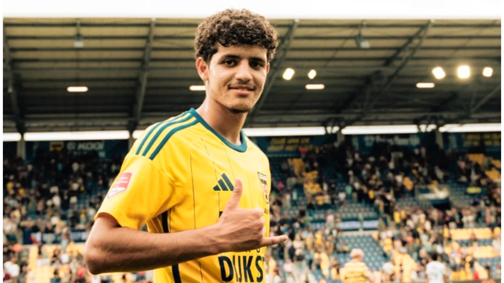 أياكس امستردام إسماعيل باعوف على رادار كبار أوروبا… اهتمام متصاعد وقرار يُحسم في يناير