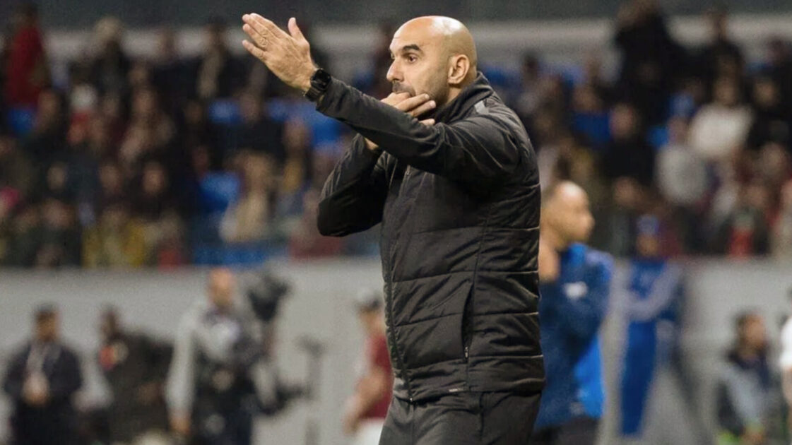 وليد الركراكي في ورطة كبيرة بسبب إشاعات اللائحة النهائية للمنتخب الوطني