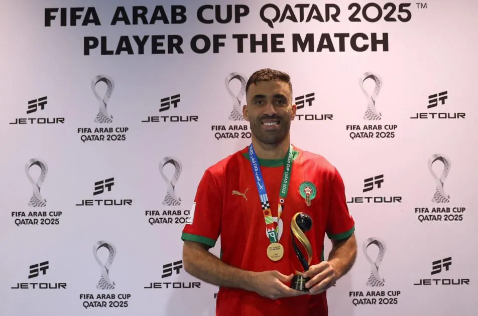 عبد الرزاق حمد الله يعلن اعتزاله