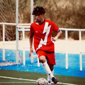 أيمن المختاري أيمن المختاري.. موهبة كروية تشق طريقها نحو التألق في إسبانيا