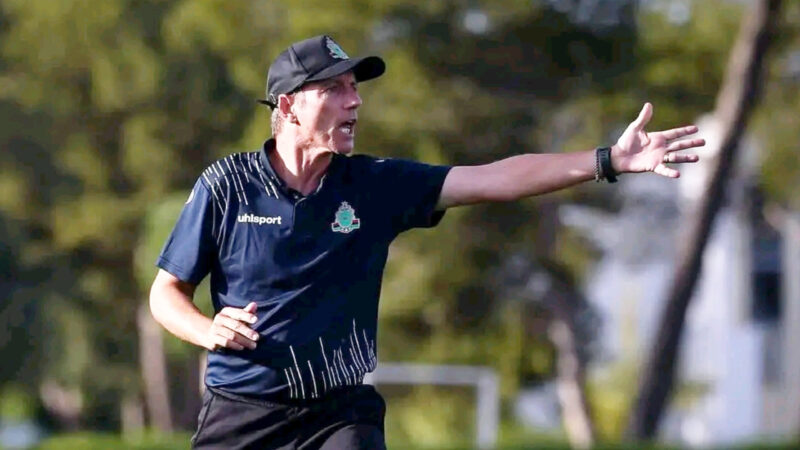 الجيش الملكي الجيش الملكي يبدأ مفاوضات فسخ عقد سانتوس بعد ضغوط جماهيرية كبيرة