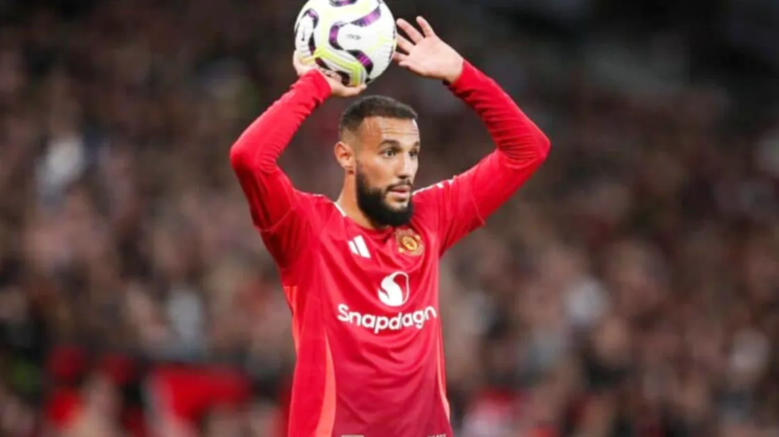 روبن أموريم مدرب مانشستر يونايتد يتحدث عن فقدان نصير مزراوي