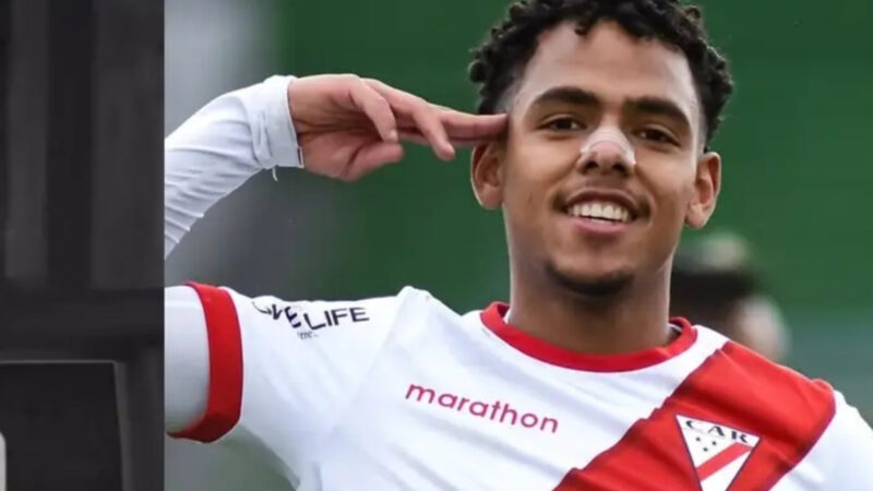 الوداد الرياضي يحسم واحدة من أغلى صفقات الدوري المغربي