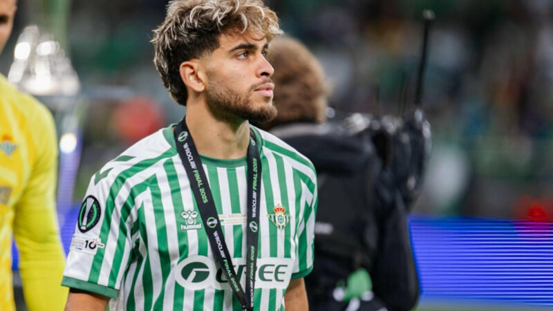 عبد الصمد الزلزولي يقترب من الانتقال إلى الدوري الانجليزي