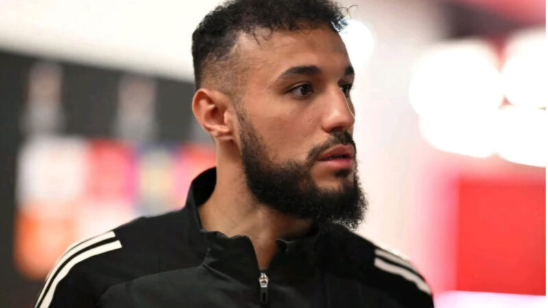 نصير مزراوي يقترب من مغادرة مانشستر يونايتد