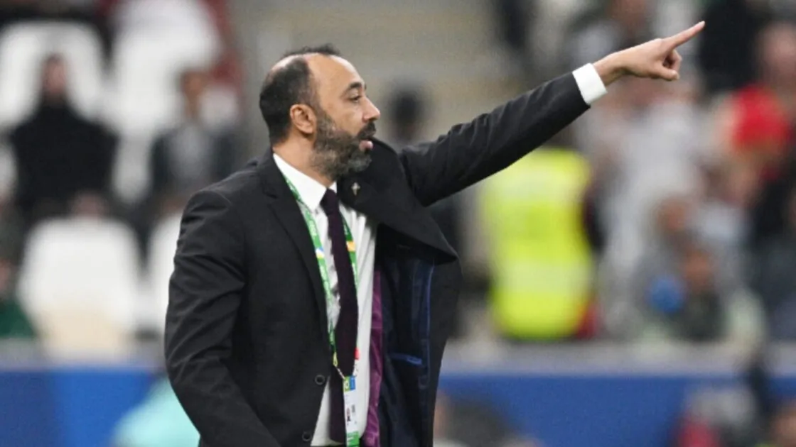 طارق السكتيوي يضع شرطه لتدريب المنتخب المغربي و تشافي هيرنانديز يرد على الجامعة الملكية المغربية لكرة القدم