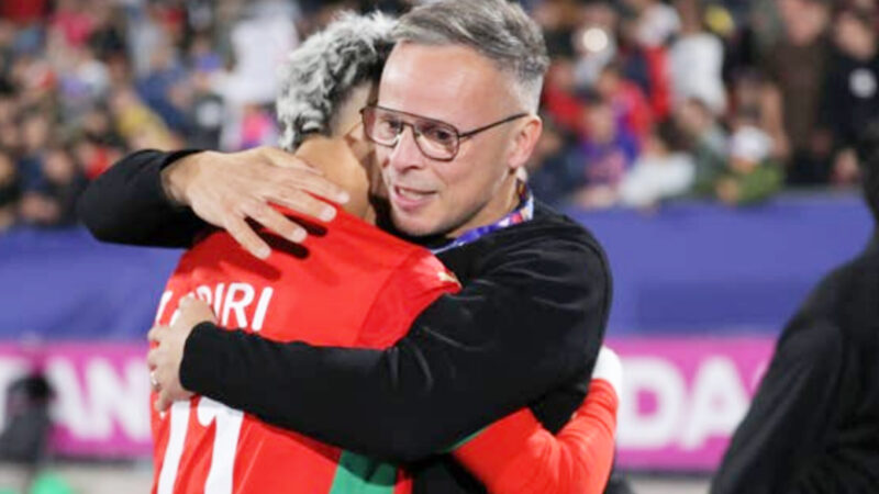 محمد وهبي ينتظر إجراءات وليد الركراكي لتولي تدريب المنتخب المغربي