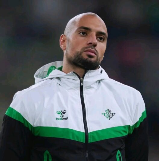 سفيان أمرابط يرد على الإشاعات و يتحدث عن تفاصيل مشاركته في كأس إفريقيا للأمم بالمغرب