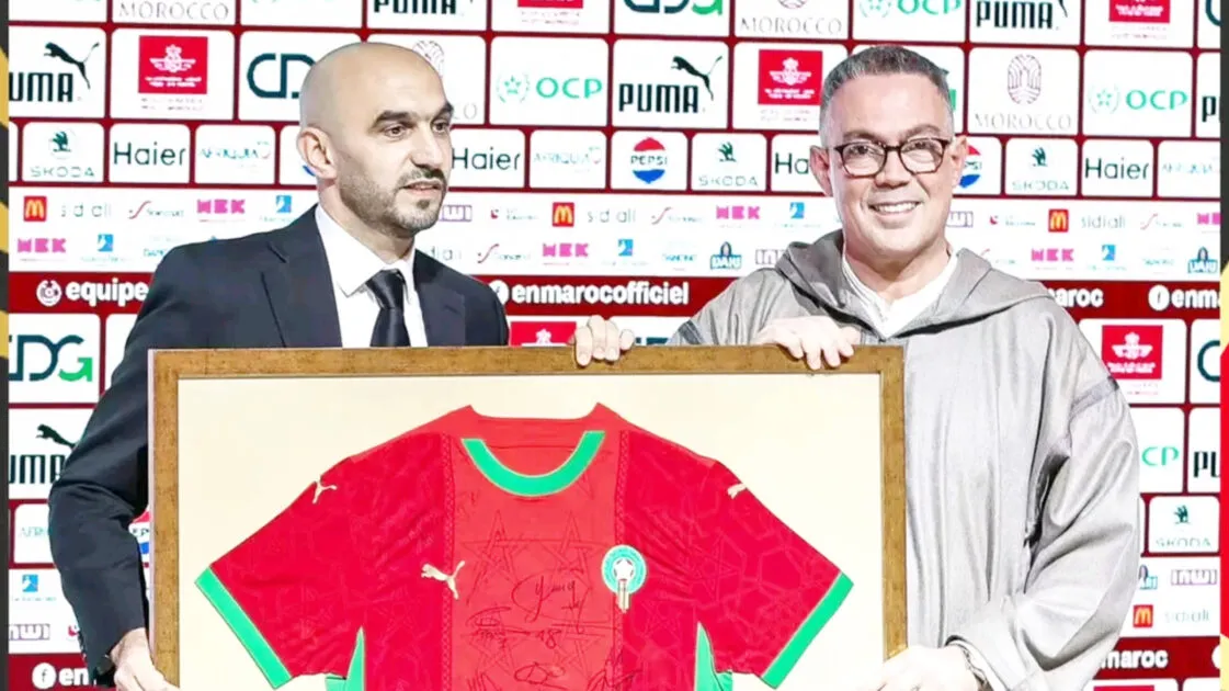 وليد الركراكي يكشف حقيقة ما جرى خلال حفل تكريمه و تعيين محمد وهبي مدربا للمنتخب المغربي