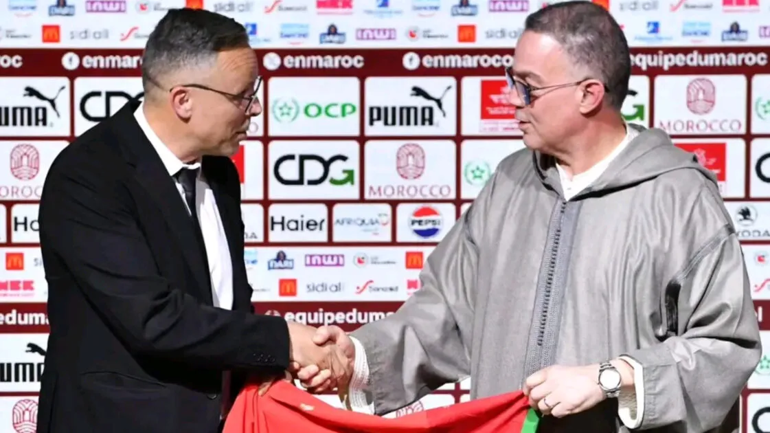 محمد وهبي يواجه مشكلة كبيرة في المنتخب المغربي قبل بداية معسكر الأسود