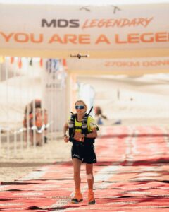 ماراطون الرمال 2026 تتويج محمد المرابطي بطلا لماراطون الرمال 2026