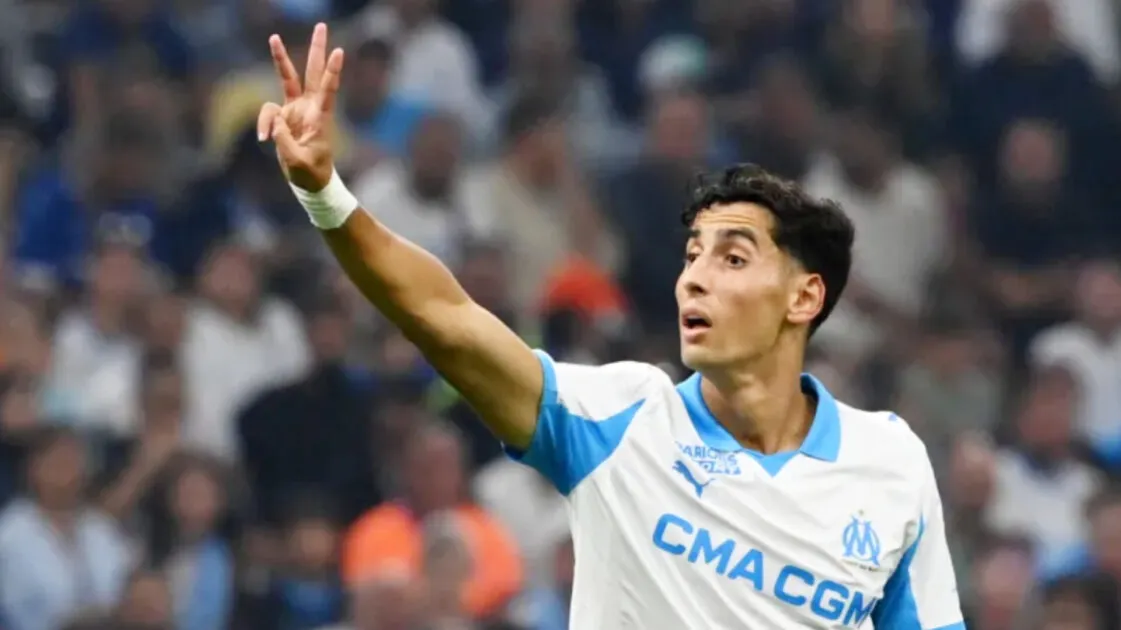 نايف أكرد يعود لصفوف مارسيليا الفرنسي